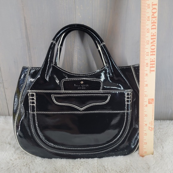 Kate Spade Patent Leather Handbag Womens Black Peeny Treesh FLAW - Picture 8 of 10
